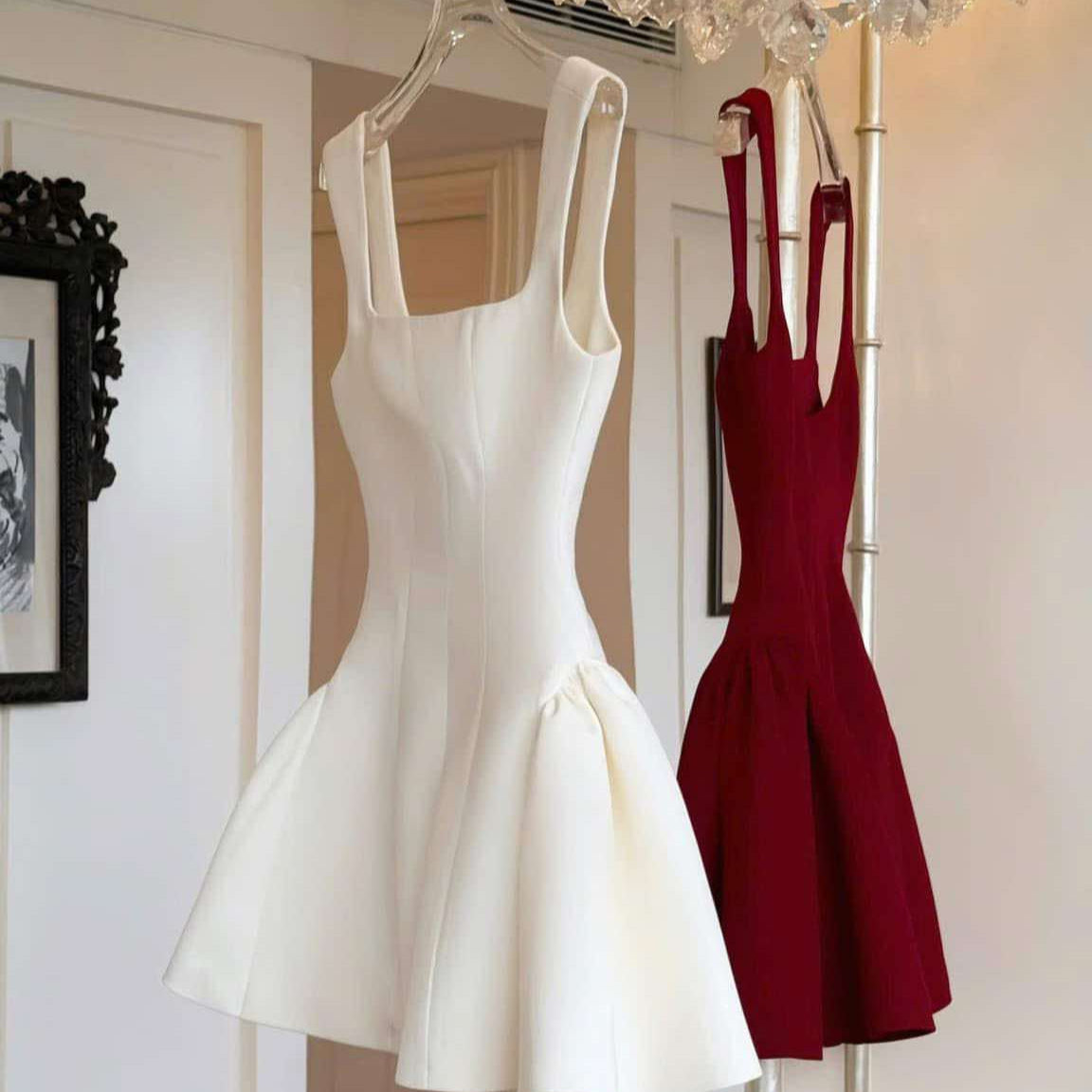 Madison Dress (On Hand)